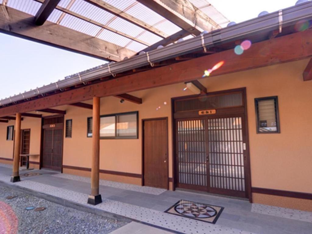 Nanaironoyu Hotel Такео Экстерьер фото